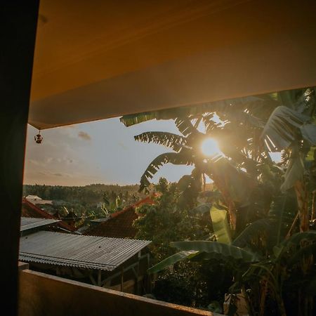 Prasi Sunrise Homestay Toyapakeh المظهر الخارجي الصورة