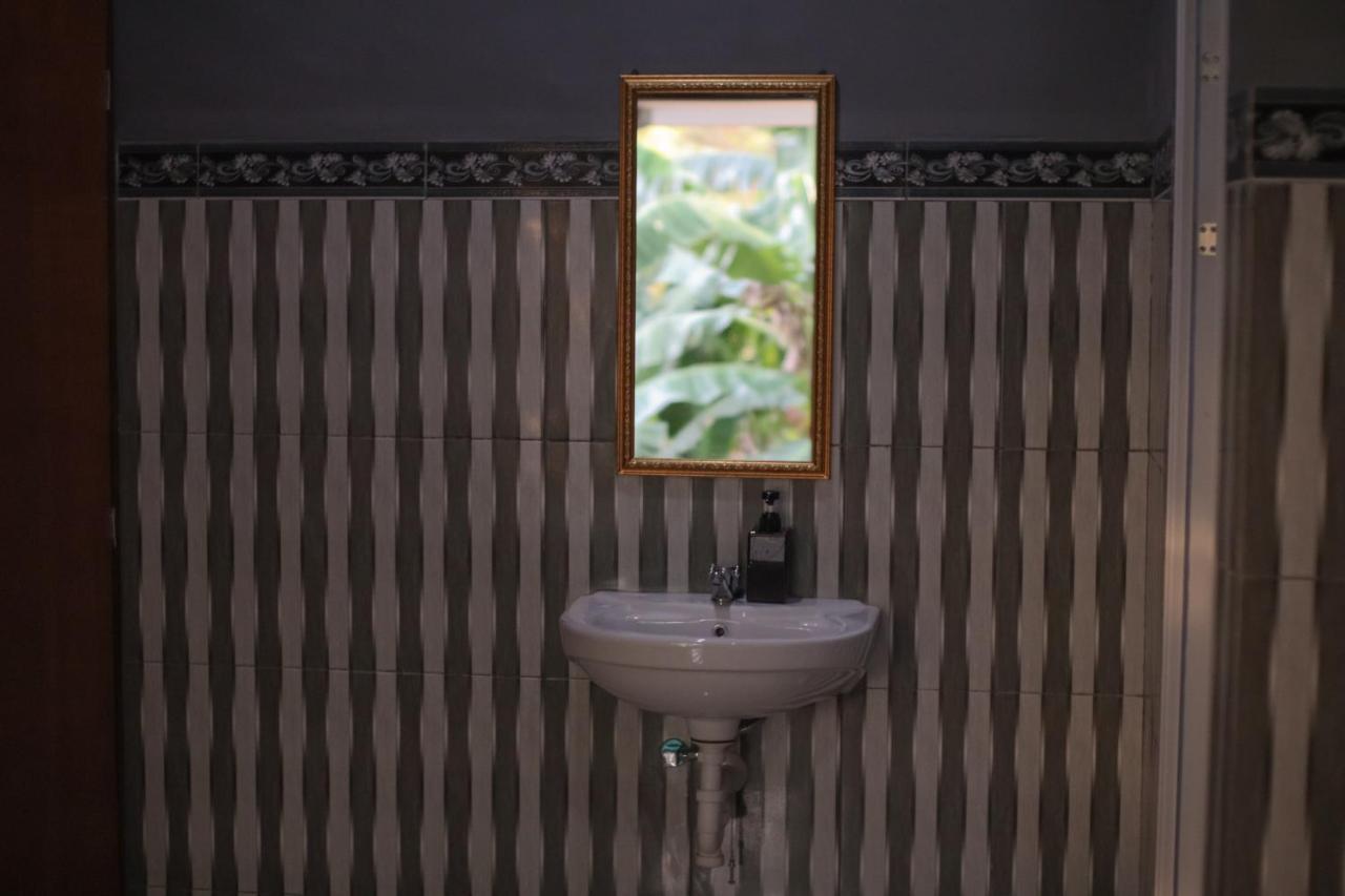 Prasi Sunrise Homestay Toyapakeh المظهر الخارجي الصورة